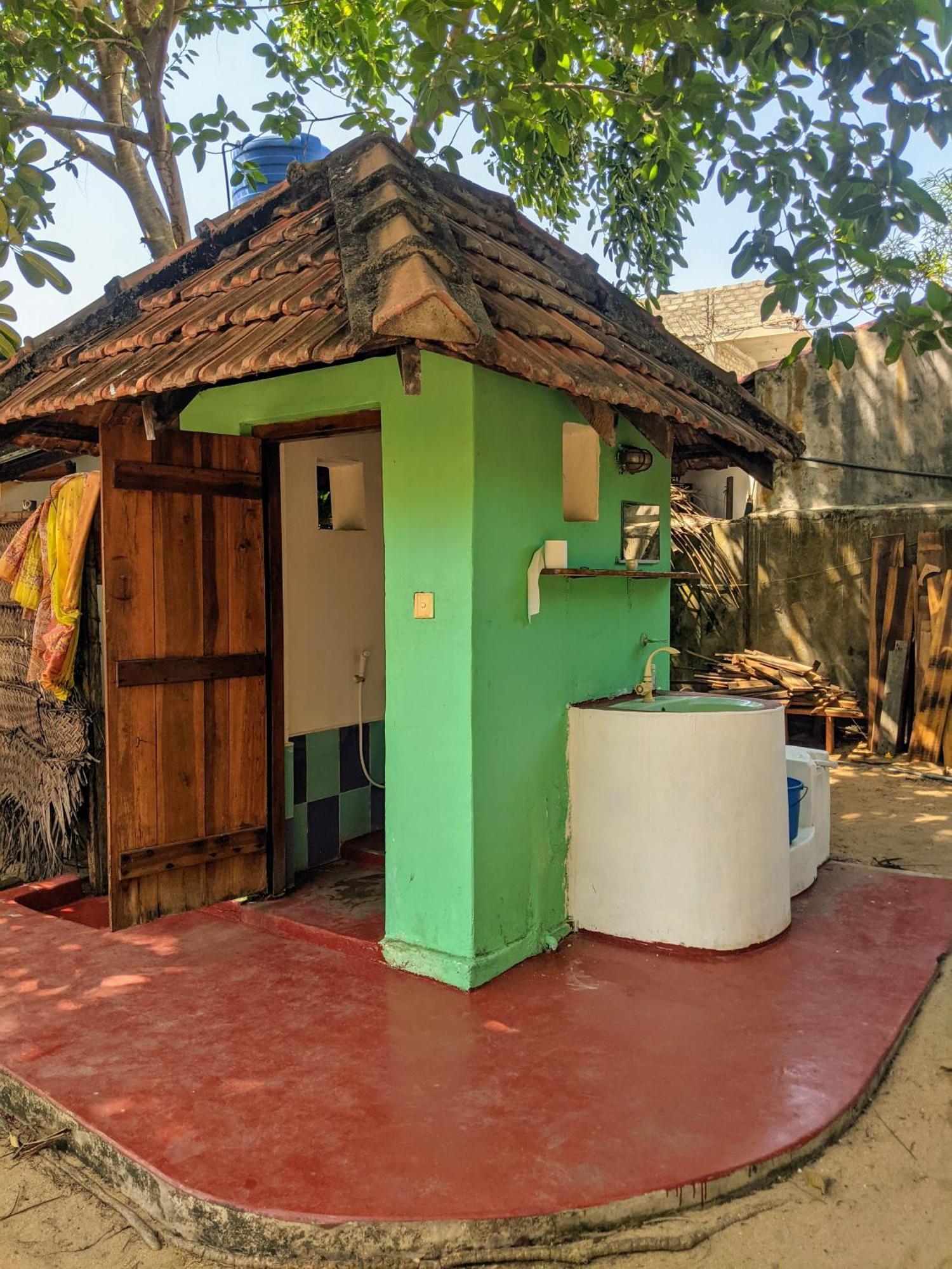Breezy Beach Cabanas Arugam Kudah Eksteriør bilde