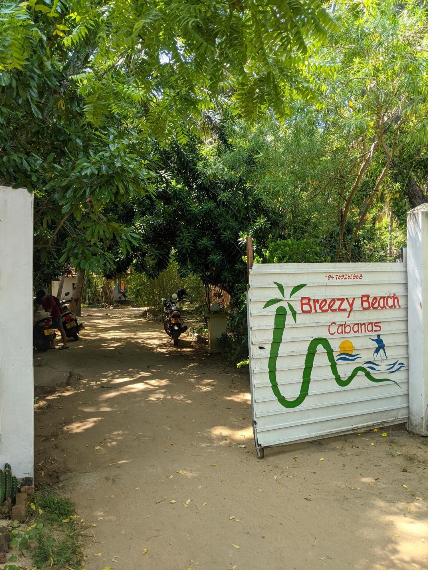 Breezy Beach Cabanas Arugam Kudah Eksteriør bilde
