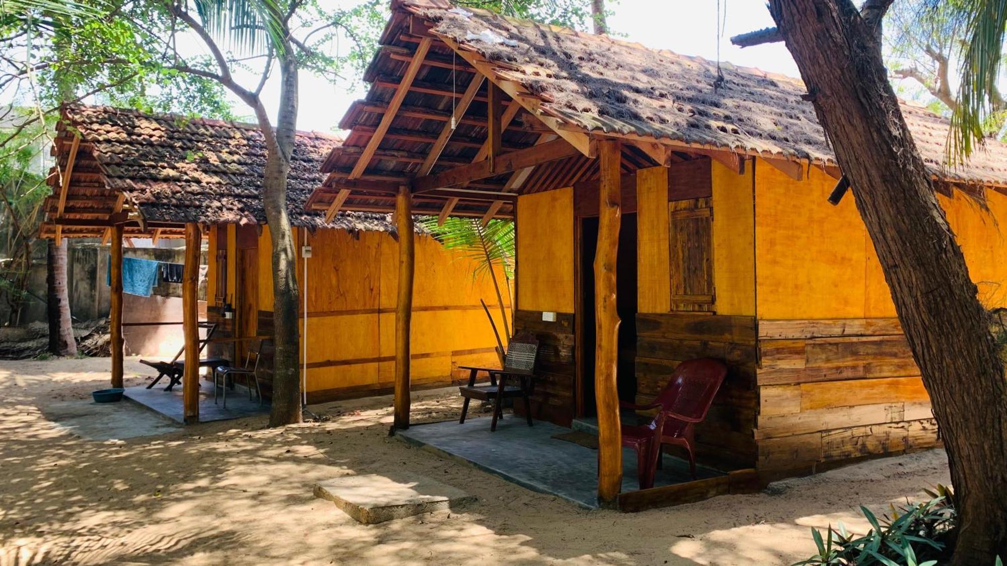 Breezy Beach Cabanas Arugam Kudah Eksteriør bilde