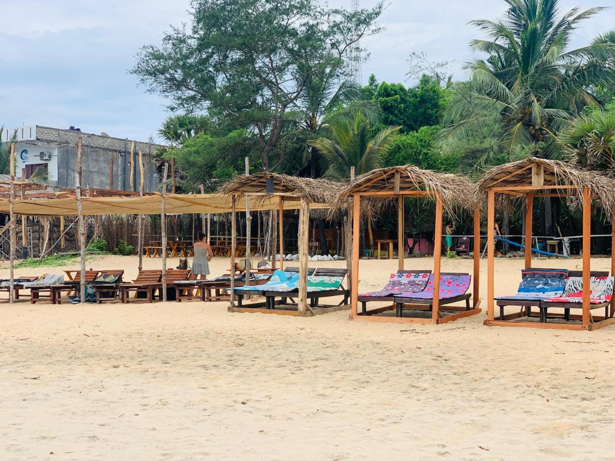 Breezy Beach Cabanas Arugam Kudah Eksteriør bilde